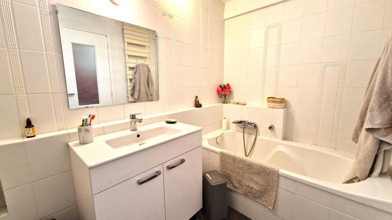 Maison - 195 m² - 5 pièces