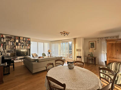 Appartement - 102 m² - 5 pièces