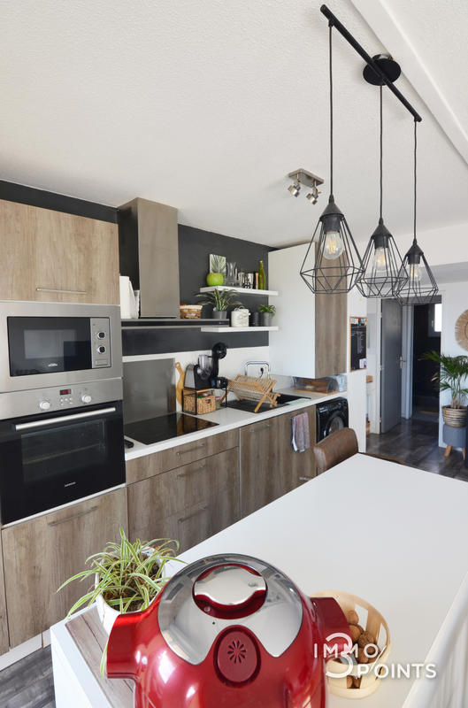 Appartement - 65 m² - 3 pièces