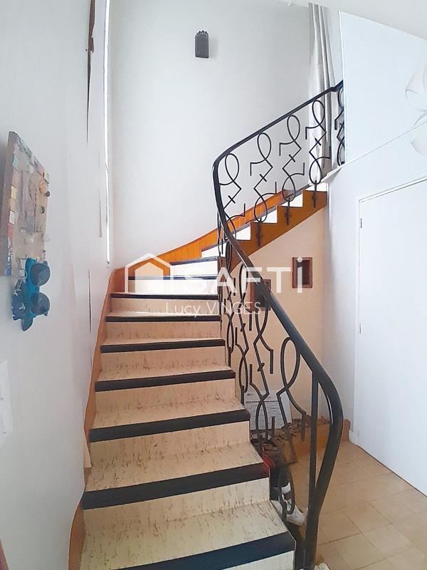 Maison - 110 m² - 5 pièces