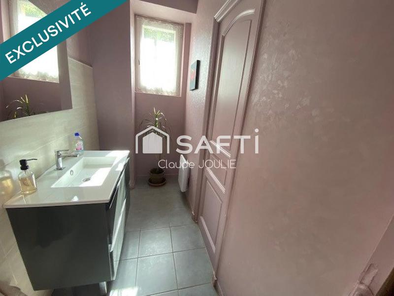 Maison - 209 m² - 7 pièces