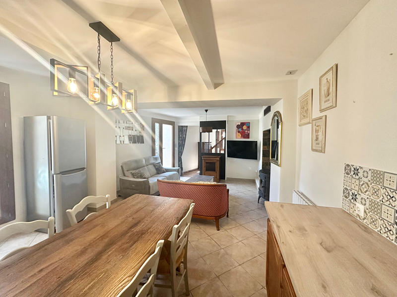 Maison - 95 m² - 4 pièces