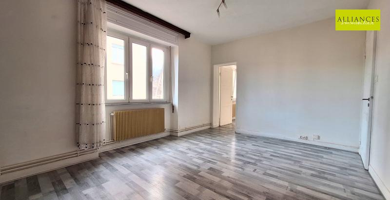 Appartement - 77 m² - 4 pièces