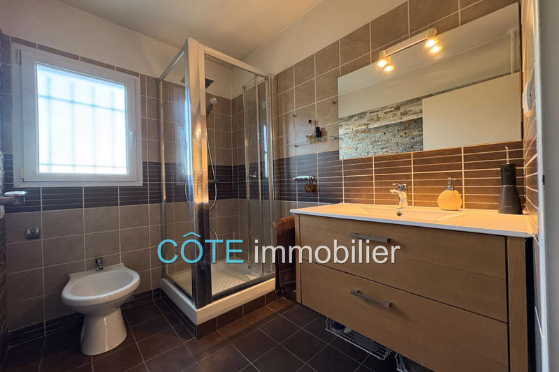 Appartement - 88 m² - 3 pièces