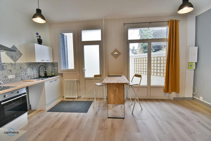 Maison de ville - 88 m² - 4 pièces