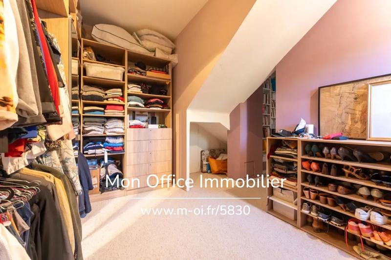 Maison - 178 m² - 7 pièces