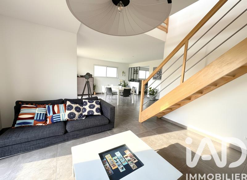 Maison - 123 m² - 6 pièces