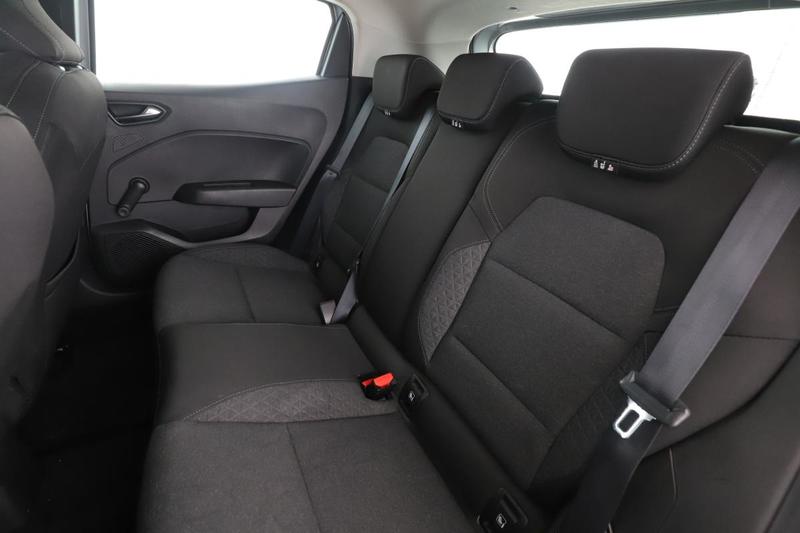 Renault Clio 1.6 E-Tech Business 140 ch