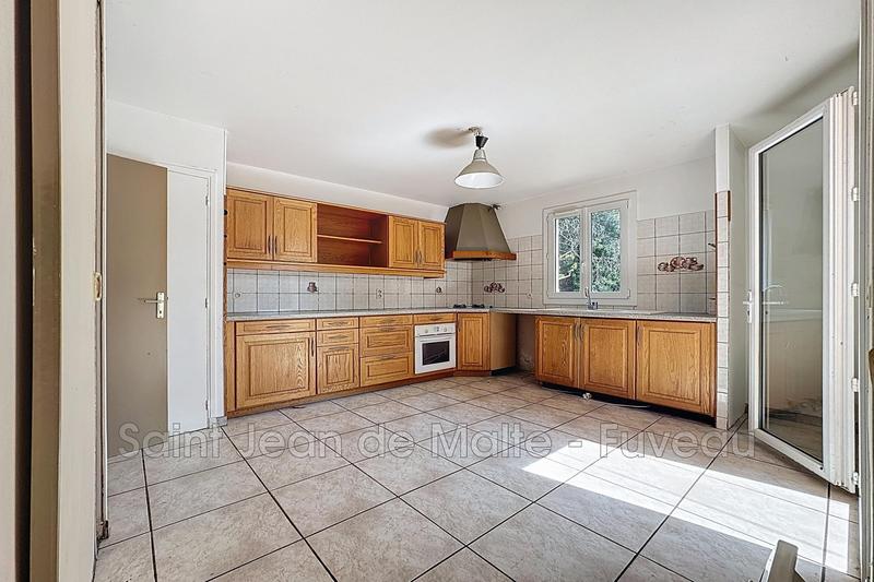 Maison - 168 m² - 6 pièces