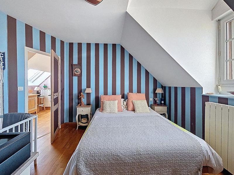 Maison - 160 m² - 7 pièces