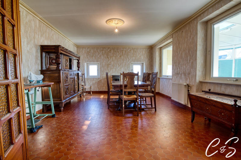 Maison ancienne - 155 m² - 7 pièces