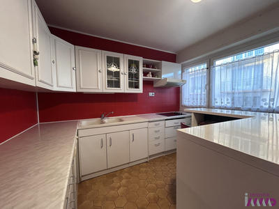 Appartement - 93 m² - 4 pièces