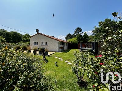 Maison - 75 m² - 3 pièces