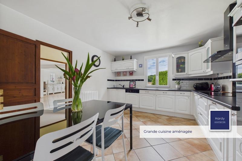 Maison - 149 m² - 7 pièces