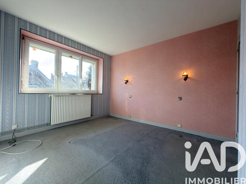 Maison - 95 m² - 5 pièces