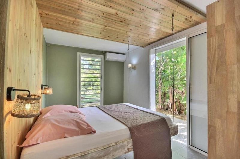 Maison - 277 m² - 8 pièces