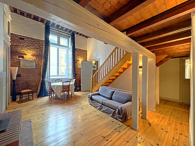 Appartement - 100 m² - 3 pièces