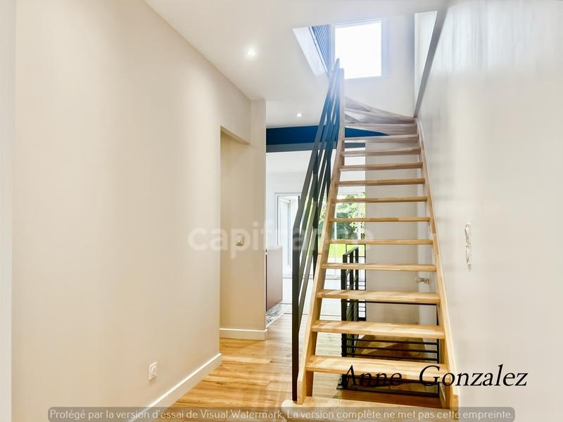 Maison de ville - 110 m² - 5 pièces