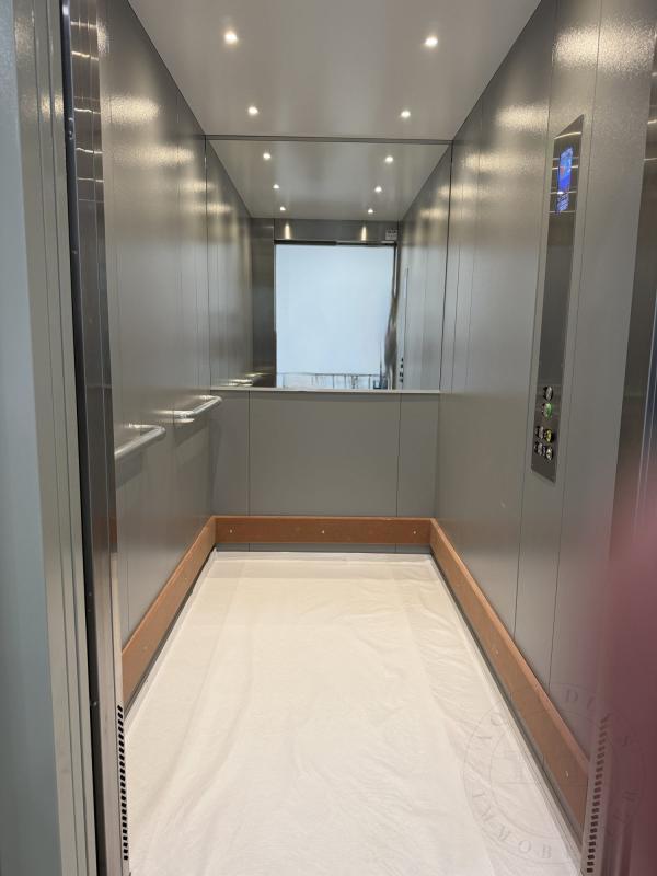 Local d'activité / Entrepôt - 118 m² - 1 pièce