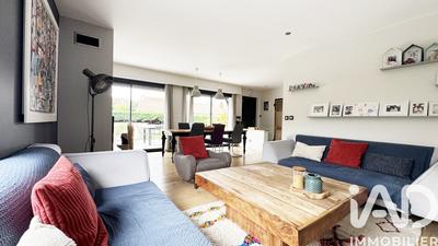 Maison - 135 m² - 6 pièces