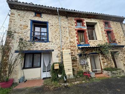 Maison - 231 m² - 6 pièces