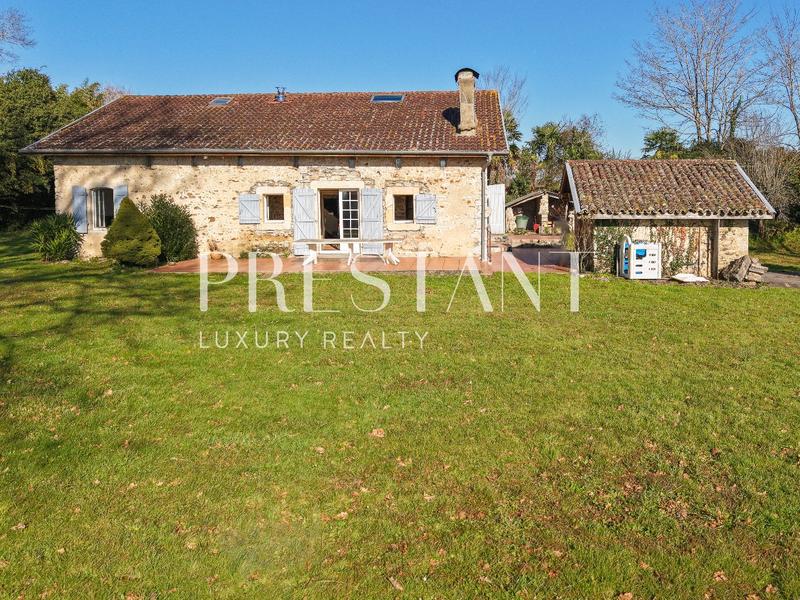 Maison de campagne - 220 m² - 7 pièces