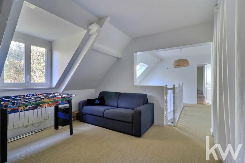 Maison - 162 m² - 7 pièces