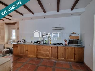 Maison - 301 m² - 10 pièces