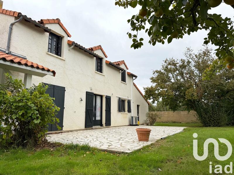 Maison - 150 m² - 8 pièces