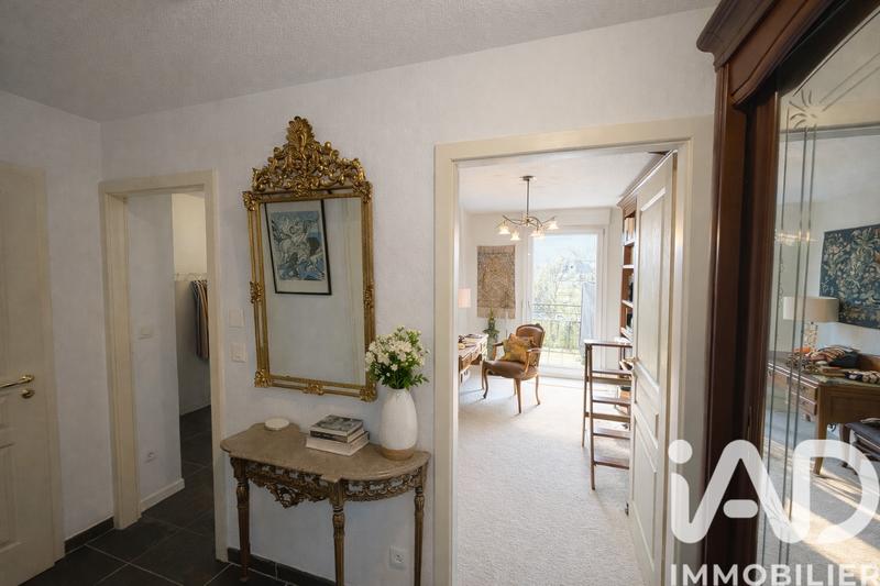 Appartement - 102 m² - 4 pièces