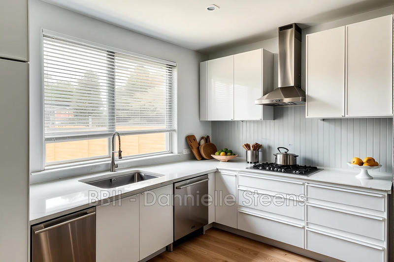 Maison - 186 m² - 5 pièces