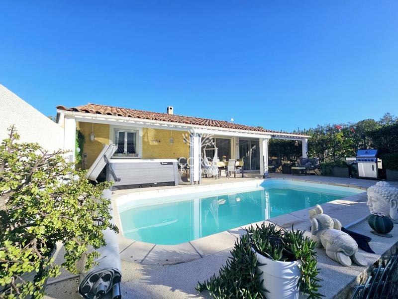 Villa - 130 m² - 5 pièces