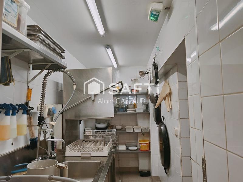 Local commercial - 110 m²