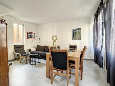 Maison - 68 m² - 5 pièces