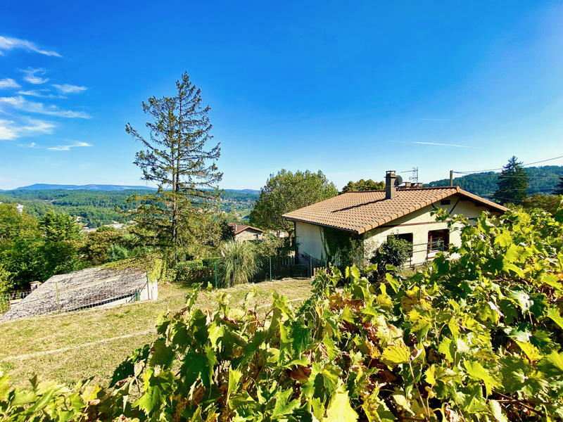 Maison - 106 m² - 5 pièces