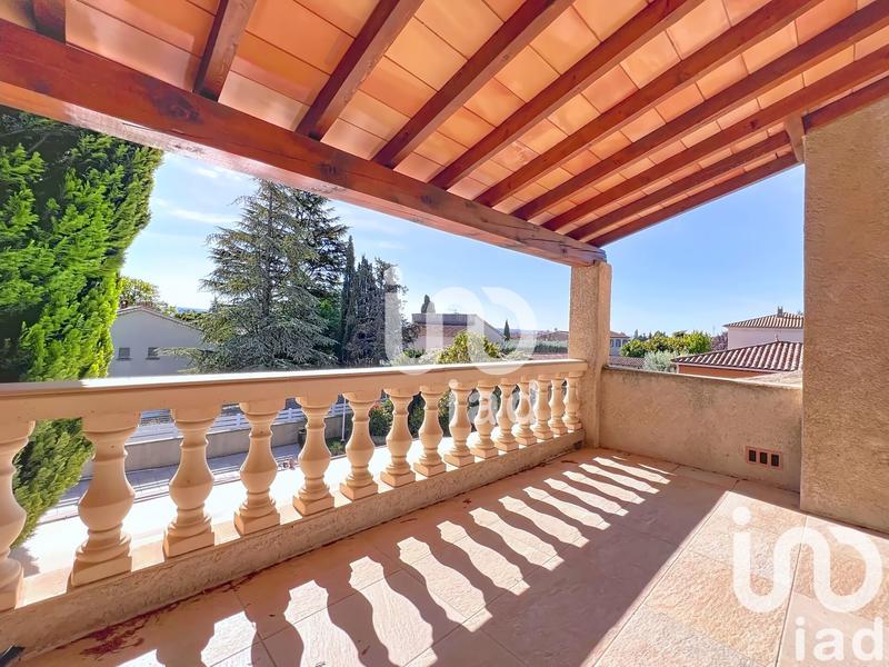 Maison - 182 m² - 7 pièces