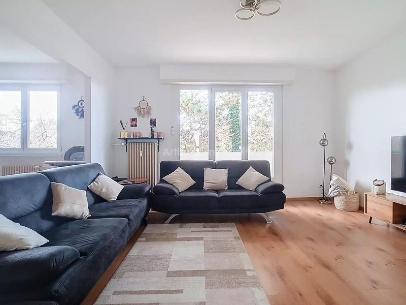 Appartement - 83 m² - 4 pièces