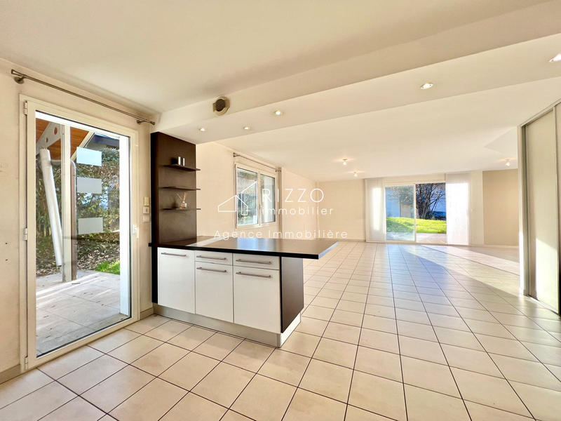 Maison - 144 m² - 5 pièces