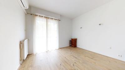 Appartement - 105 m² - 4 pièces