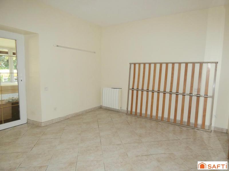 Maison - 180 m² - 6 pièces