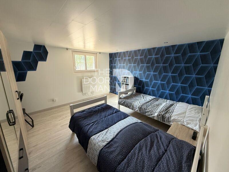 Pavillon - 106 m² - 5 pièces