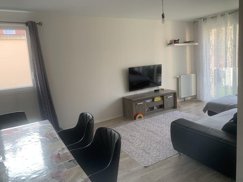 Appartement - 79 m² - 5 pièces