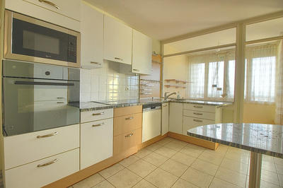 Appartement - 81 m² - 3 pièces