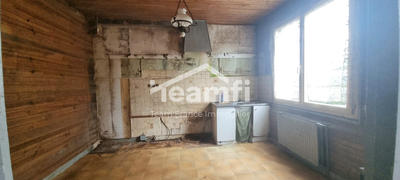 Maison - 87 m² - 5 pièces