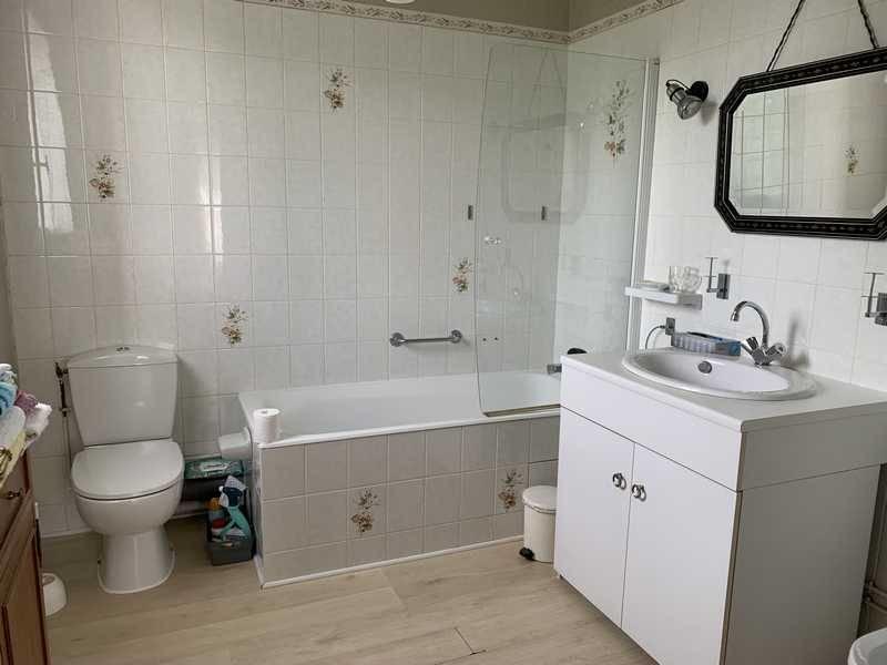 Appartement - 185 m² - 5 pièces