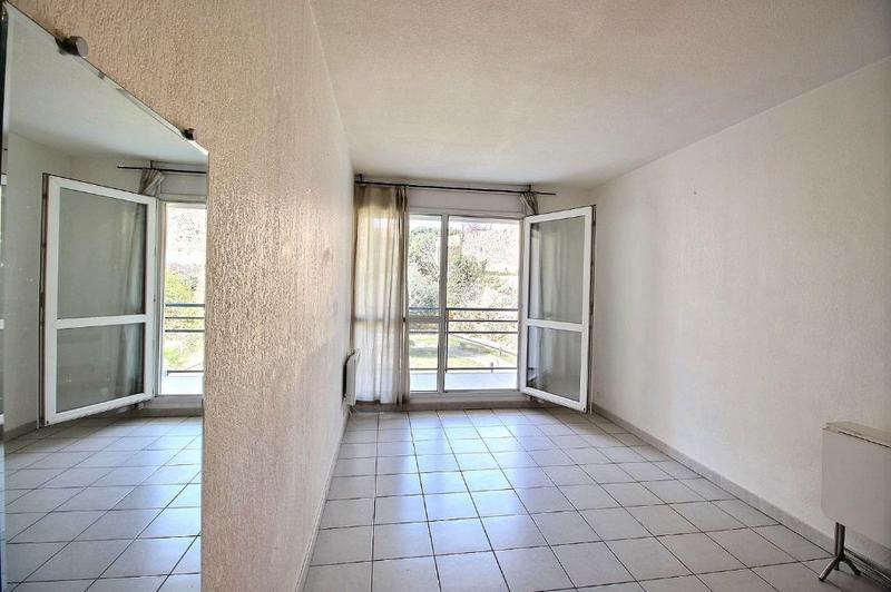 Studio - 18 m² - 1 pièce