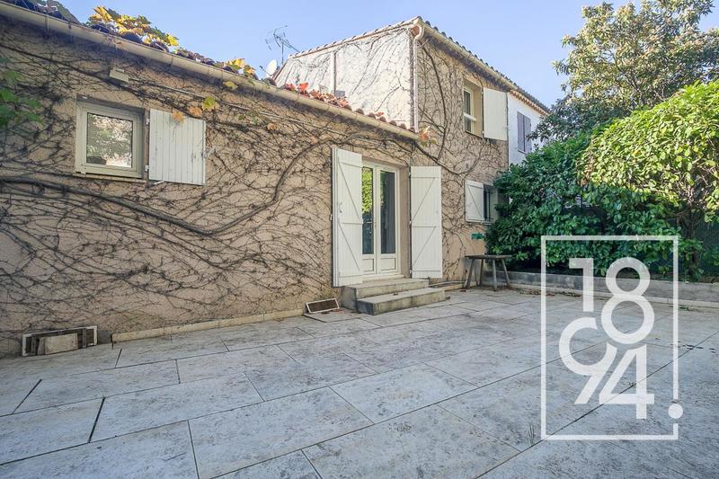 Villa - 100 m² - 4 pièces