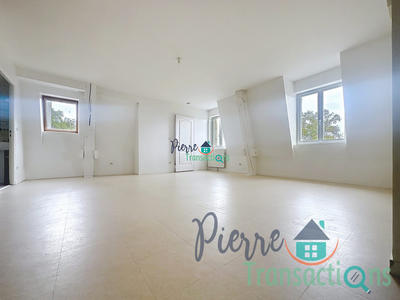 Appartement - 83 m² - 4 pièces