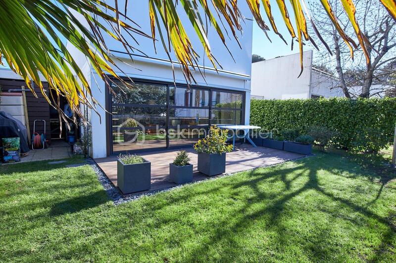 Maison - 88 m² - 4 pièces