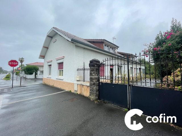 Maison ancienne - 105 m² - 5 pièces